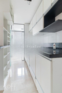 Image 3 - 878158