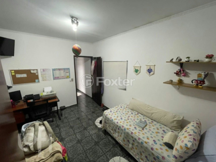 Image 8 - 878274