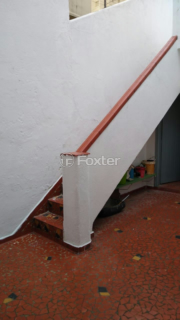 Image 21 - 878342