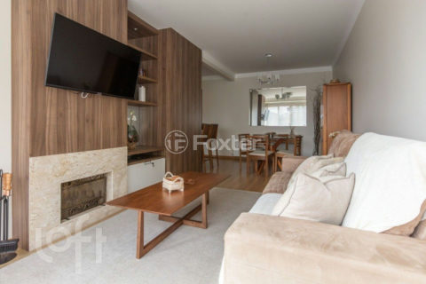 Image 9 - 878413