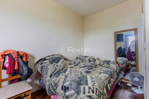 Image 36 - 878431