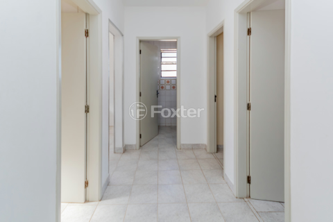 Image 35 - 878544