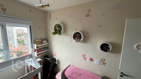 Image 4 - 878589