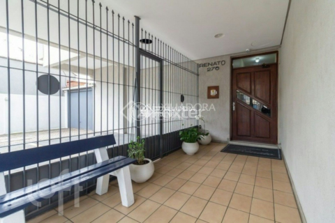 Image 9 - 878600