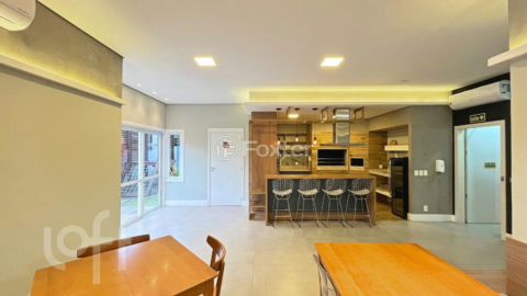 Image 42 - 878669