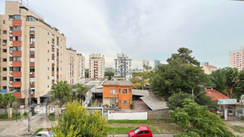 Image 10 - 878669