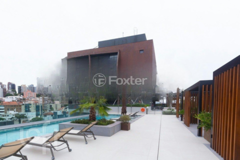 Image 30 - 878685