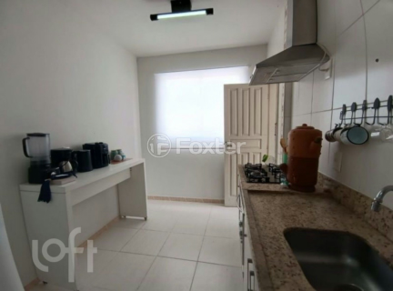 Image 7 - 878691