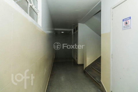 Image 14 - 878694