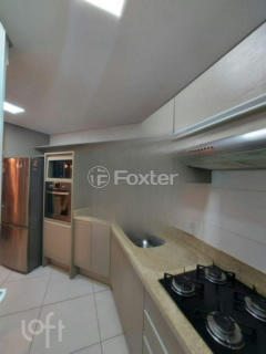 Image 3 - 878744
