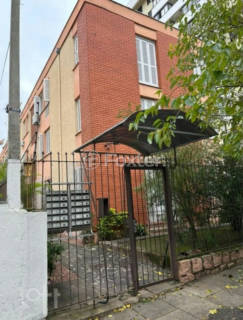 Image 7 - 878835