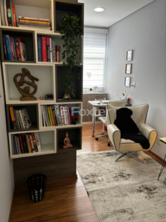 Image 1 - 878846