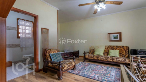 Image 33 - 878958