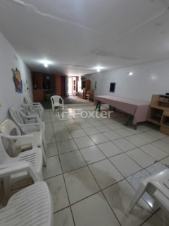 Image 3 - 878983