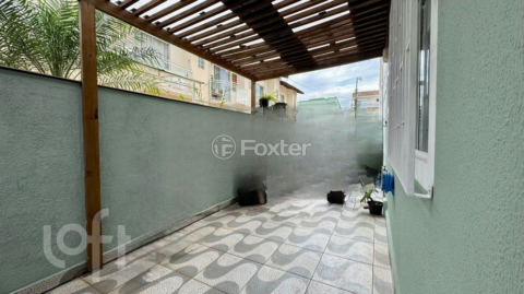 Image 4 - 879014