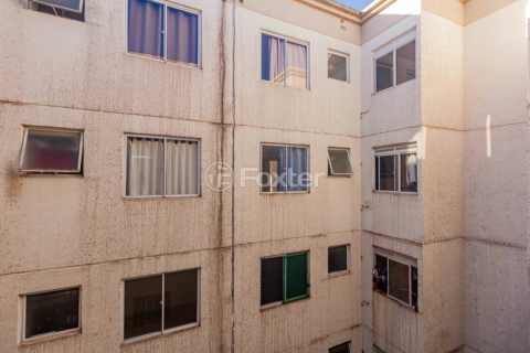 Image 9 - 879082