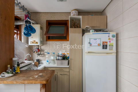 Image 13 - 879113