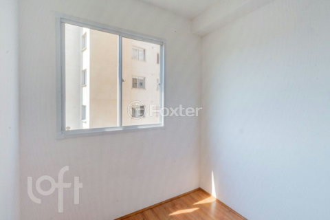 Image 7 - 879181