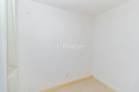 Image 6 - 879214