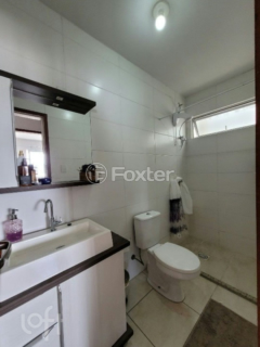 Image 3 - 879254