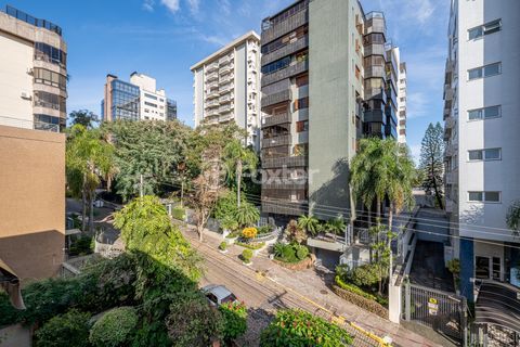 Image 16 - 879277