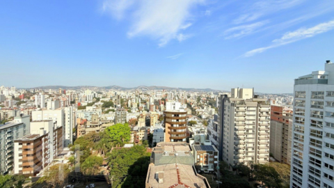 Image 3 - 879365