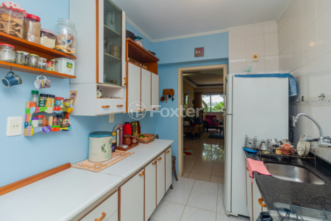 Image 30 - 879368