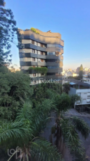 Image 36 - 879533