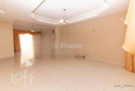 Image 3 - 879690