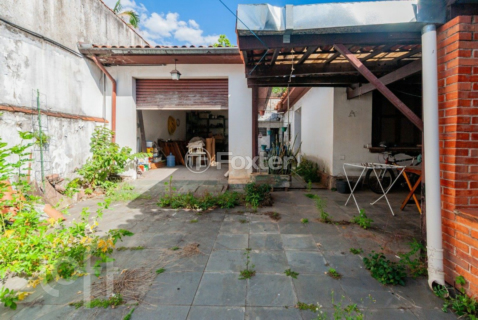 Image 8 - 879719