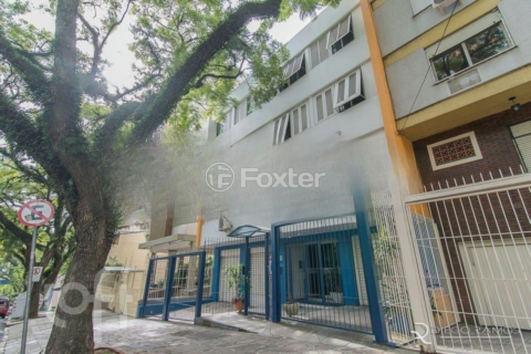 Image 6 - 879728