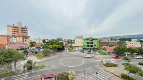 Image 7 - 879742