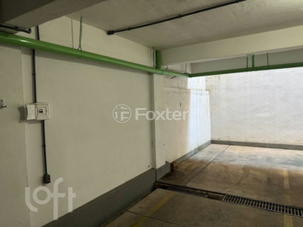 Image 7 - 879868