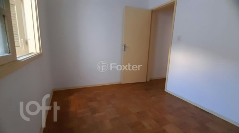 Image 7 - 879881