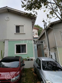 Image 7 - 879928