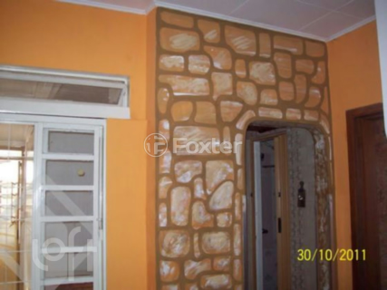 Image 7 - 880094