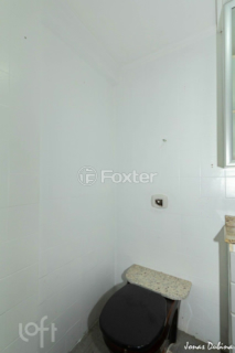 Image 19 - 880141