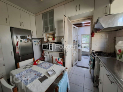 Image 7 - 880172
