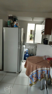 Image 1 - 880179