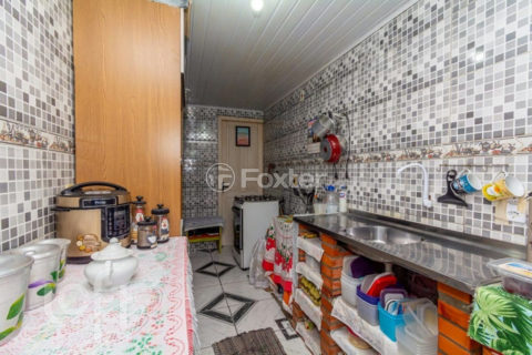 Image 8 - 880189