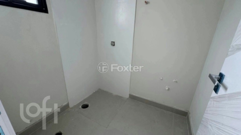 Image 7 - 880193