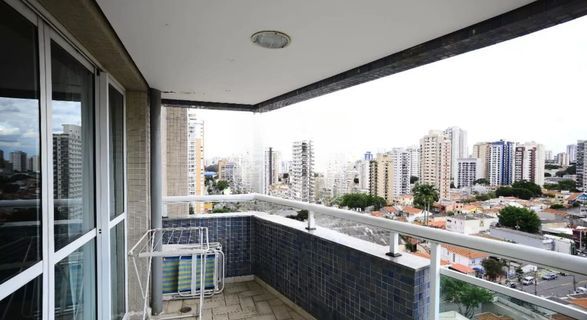 Image 3 - 880367