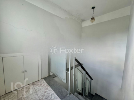 Image 35 - 880416