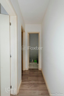 Image 6 - 880425