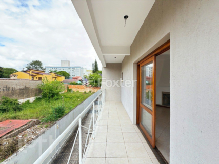 Image 37 - 880427