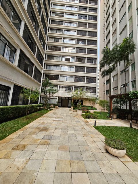 Image 88 - 880546