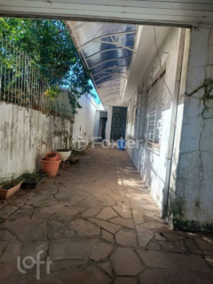 Image 10 - 880713