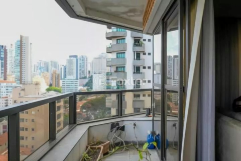 Image 9 - 880854