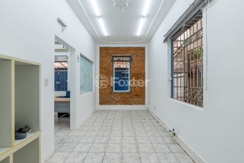 Image 11 - 880962