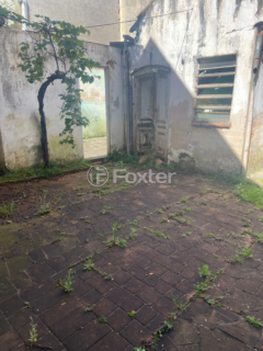 Image 16 - 880976